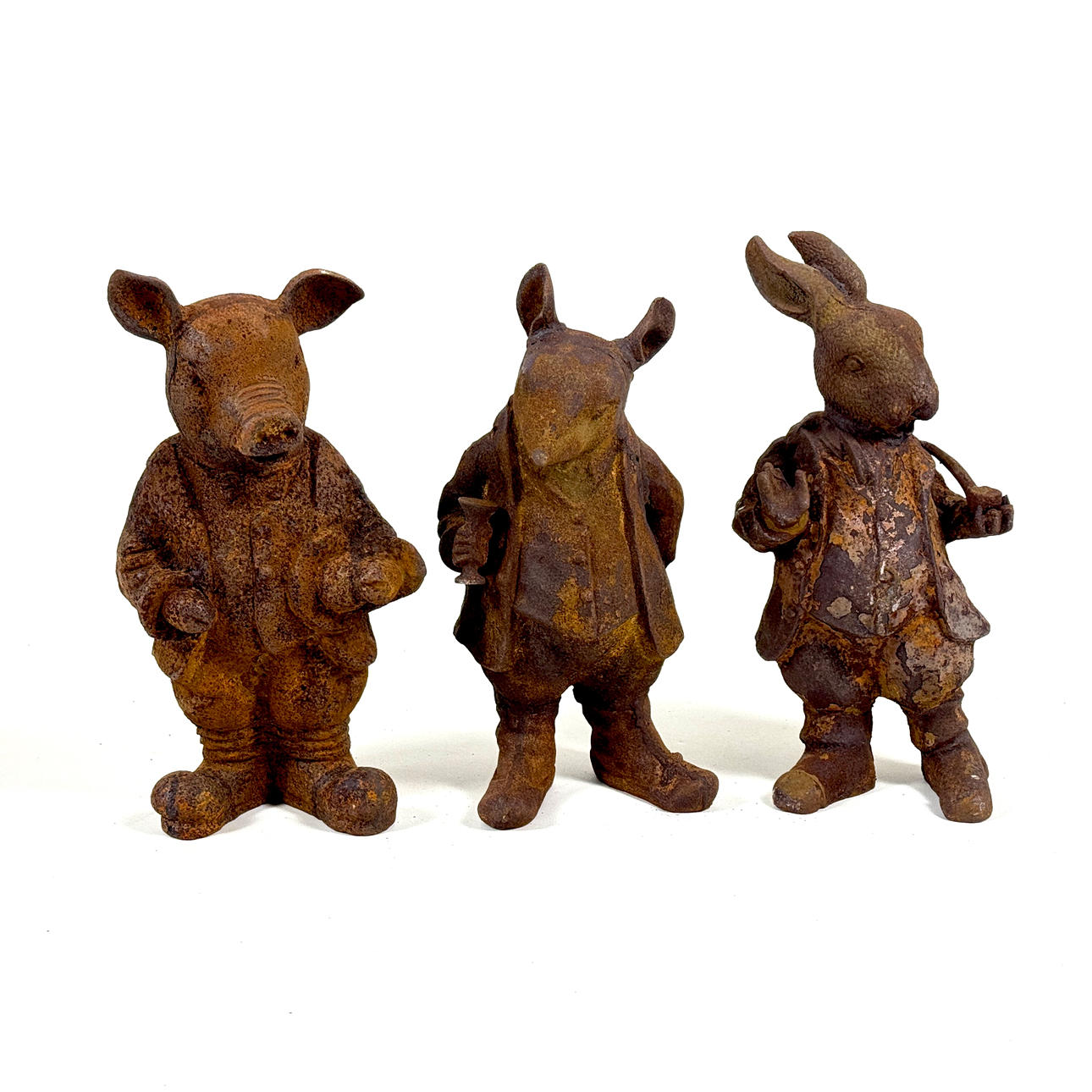 TRE BEATRIX POTTER TRÄDGÅRDSFIGURER.