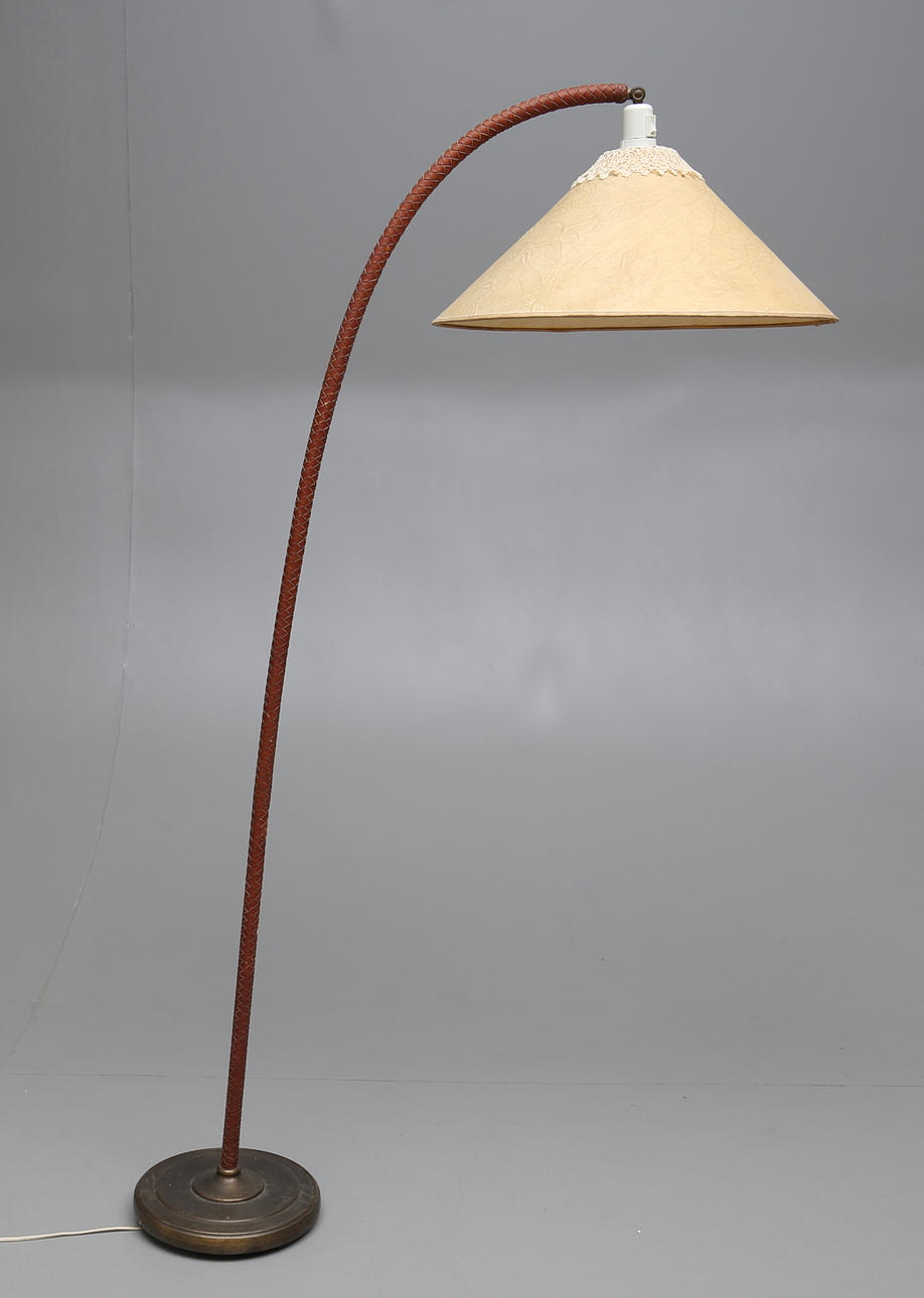 GOLVLAMPA, 1940-tal.