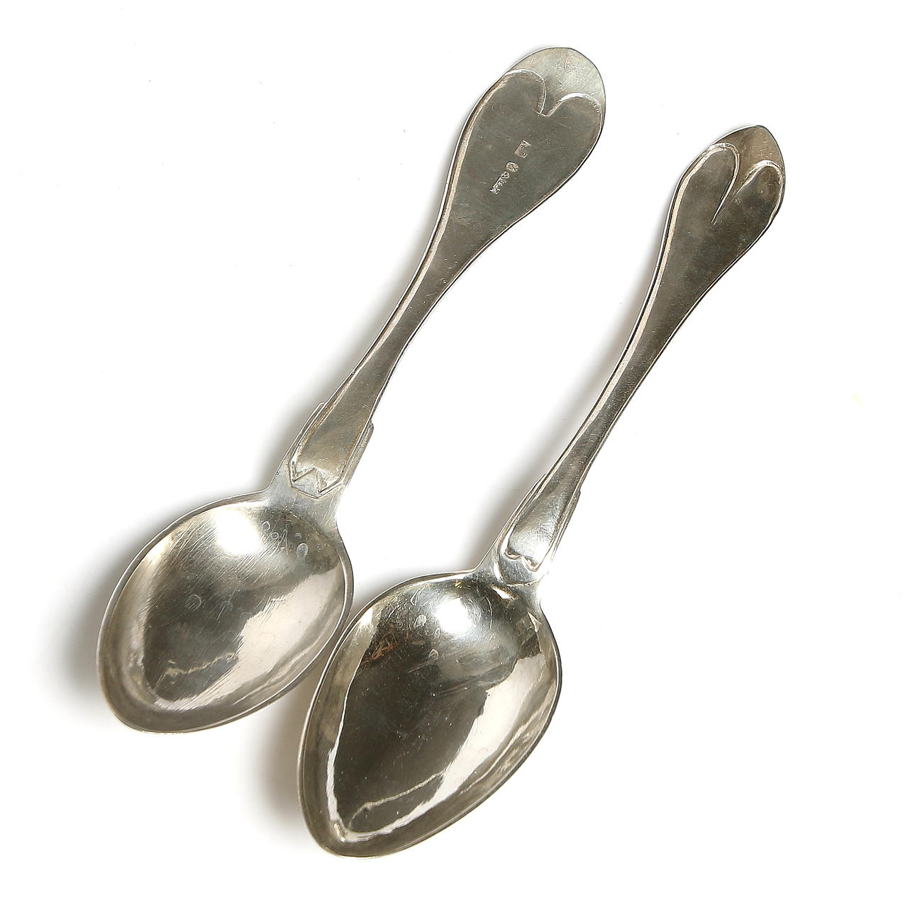 SKEDAR, 2 st. silver, Mikael Sedelin (1788-1807), 1807, samt Pehr Sedelin (1810-1826), Sundsvall. Vikt 109 gram.