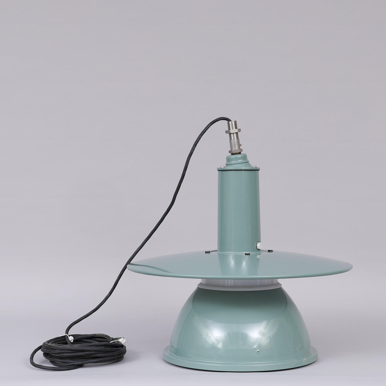 LOFTSLAMPE, Ateljé Lyktan.