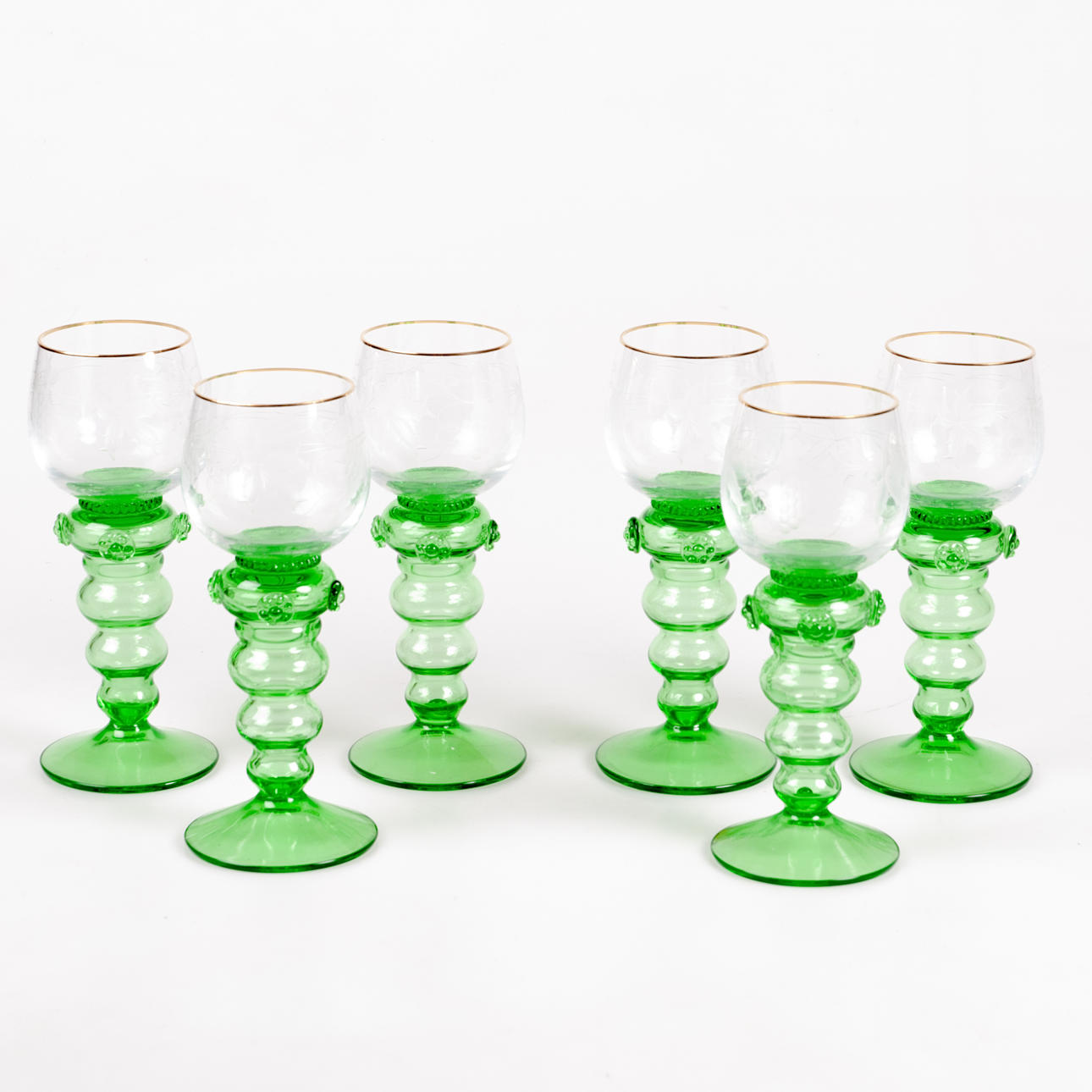 STRAPS. 6 wine glasses with etched decor.