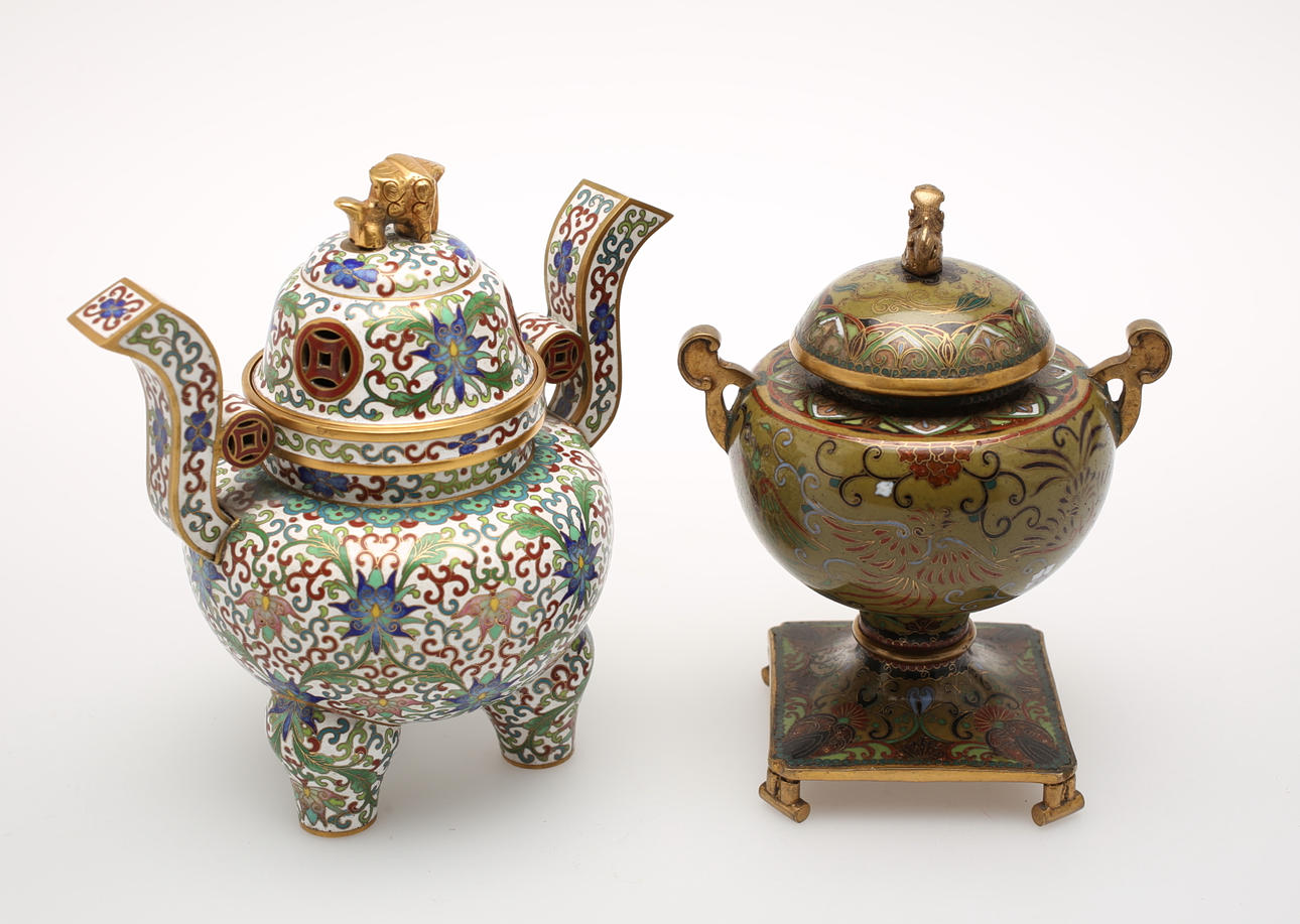 RÖKELSEKAR, 2 st, cloisonné.