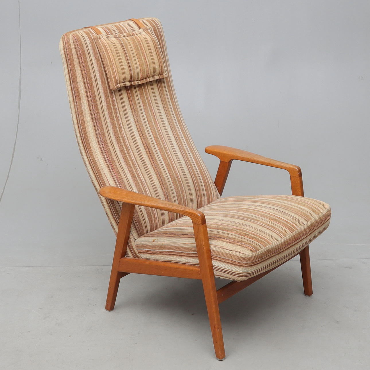 FÅTÖLJ, teak, 1950/60-tal.