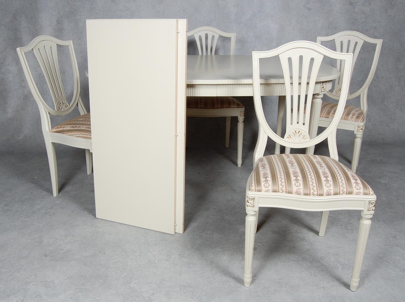 MATSALSMÖBLEMANG, 5 delar, gustaviansk stil, 1900-tal.