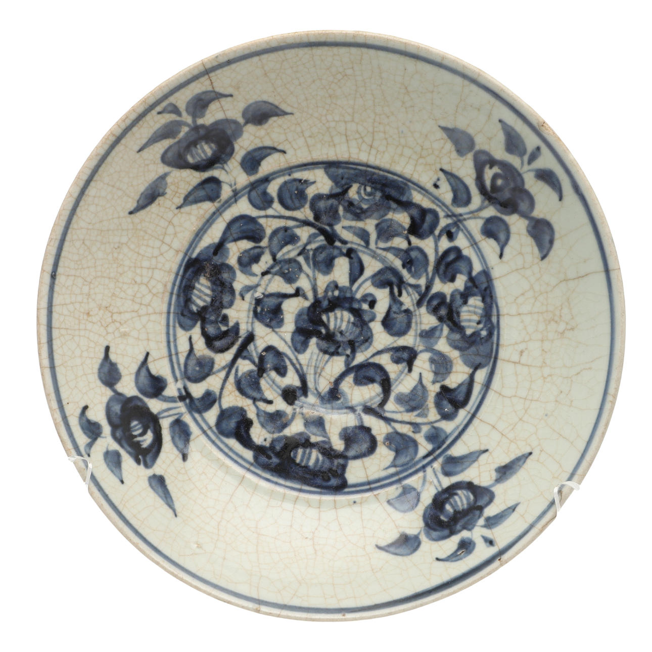 CHINESE BLUE & WHITE MING DISH.