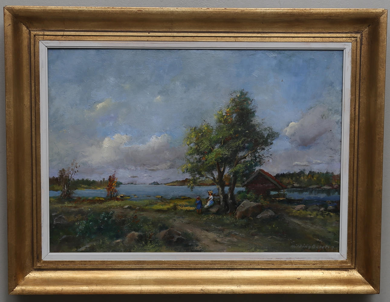 HILDING BOSSLER. Mor och barn vid strandkant. Olja på pannå. Signerad.