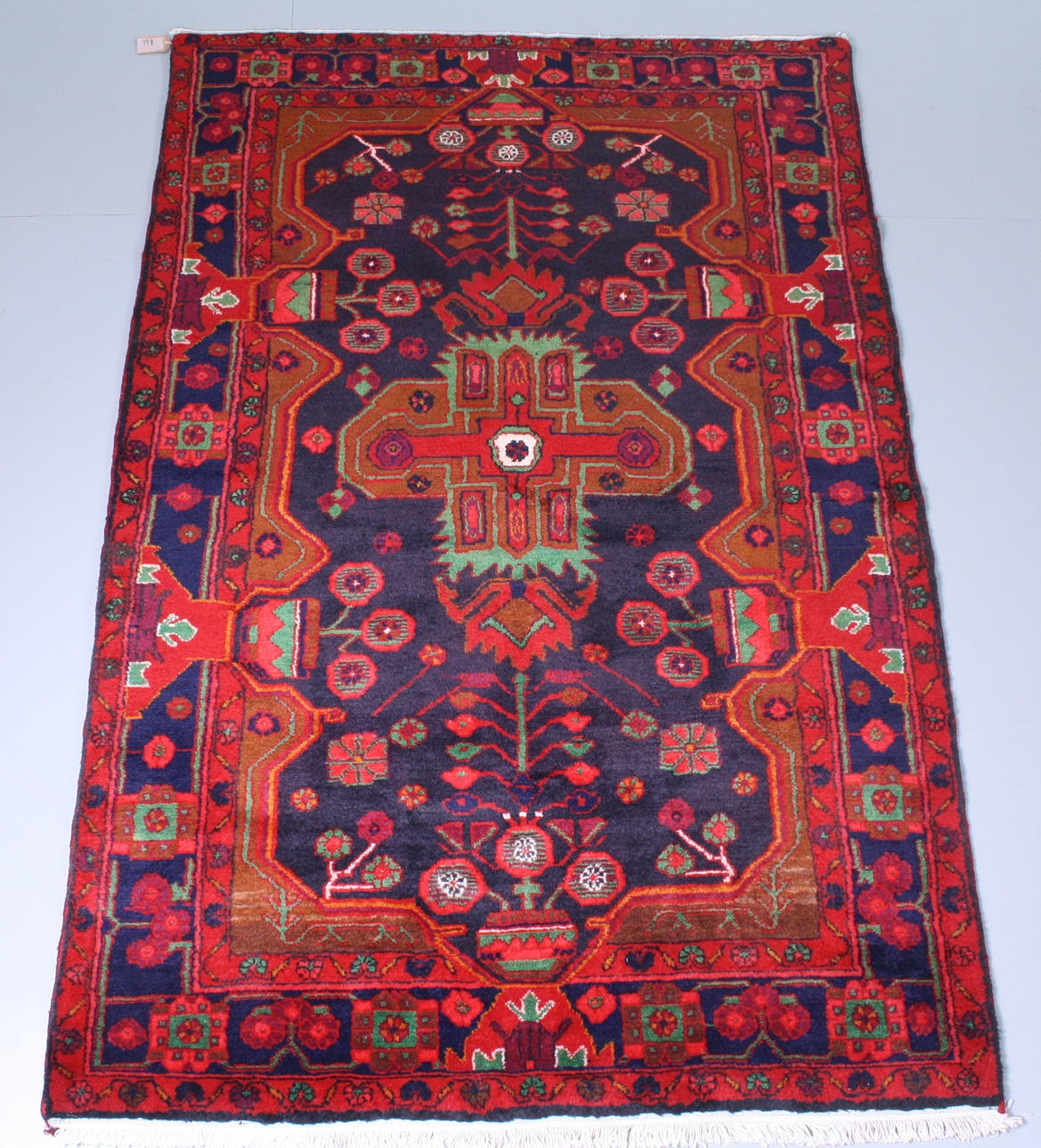 ORIENTALISK MATTA, Tuserkan, 207x 134 cm.