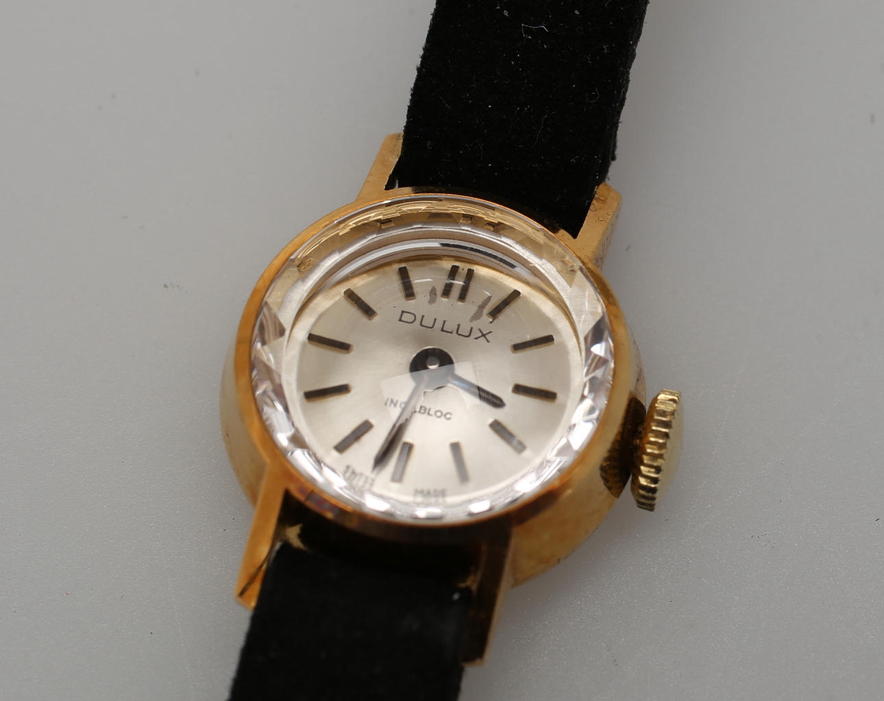 ARMBANDSUR, dam, 18 k, Dulux.