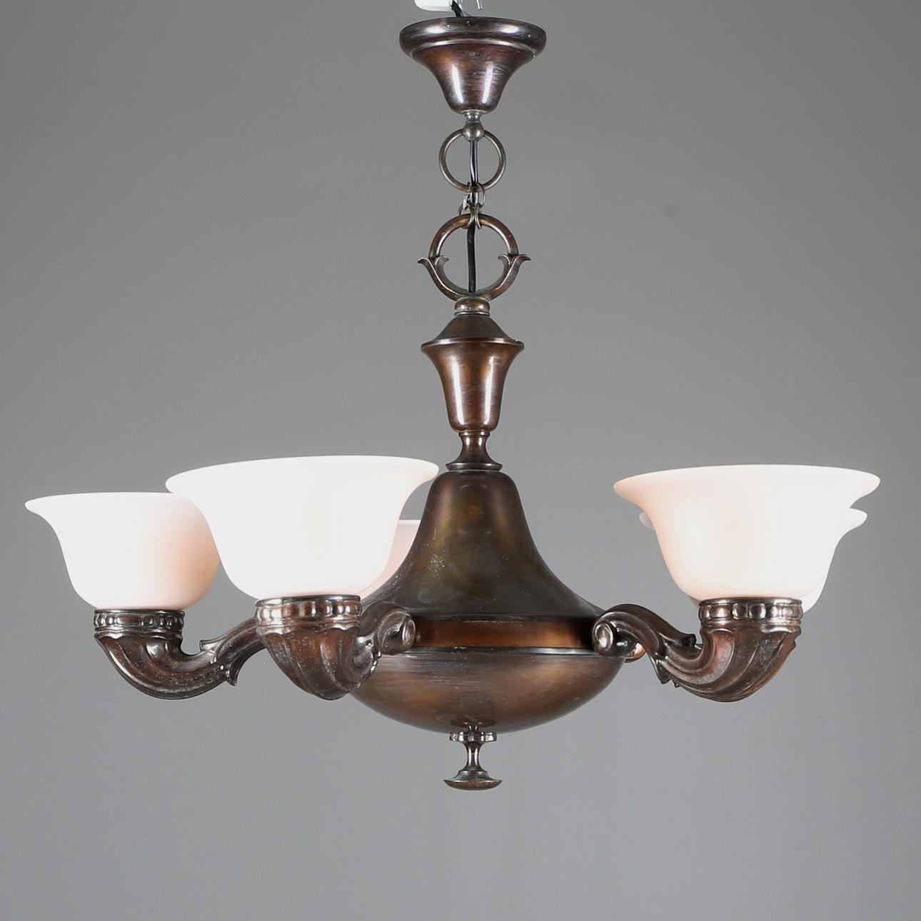 TAKKRONA, metall/glas, totalhöjd ca 57 cm, 1900-tal.