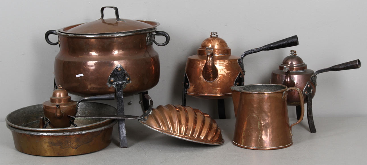 KOPPARFÖREMÅL, 10 delar, 1800-tal.