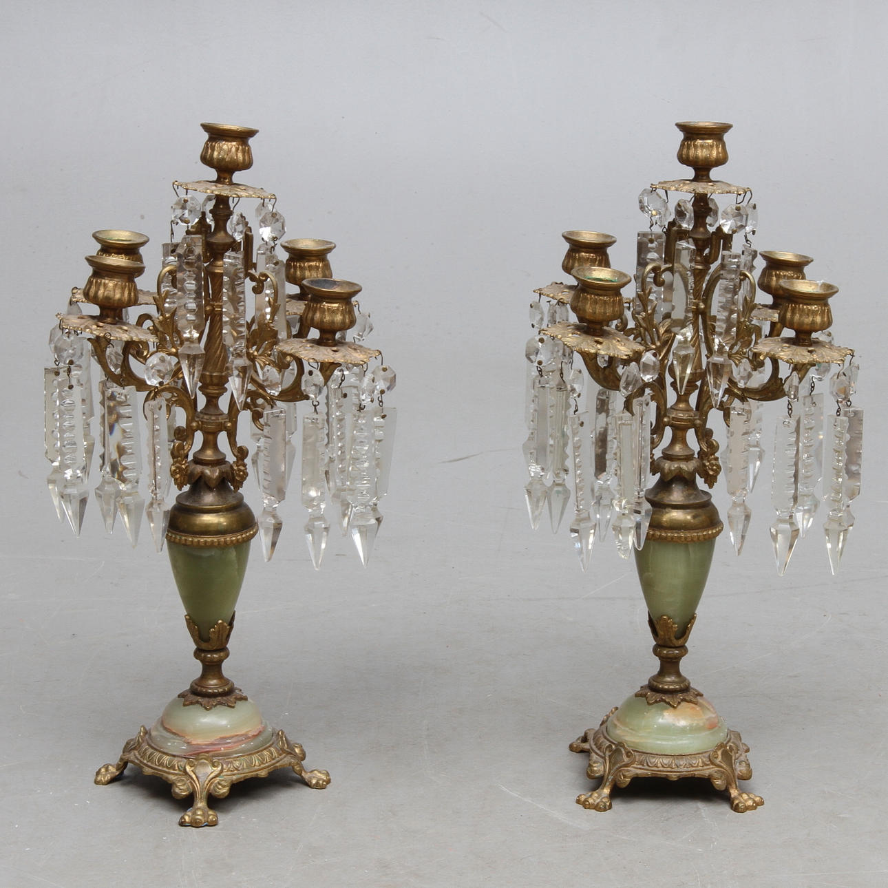 KANDELABRAR 1 par, omkring sekelskiftet 1900.