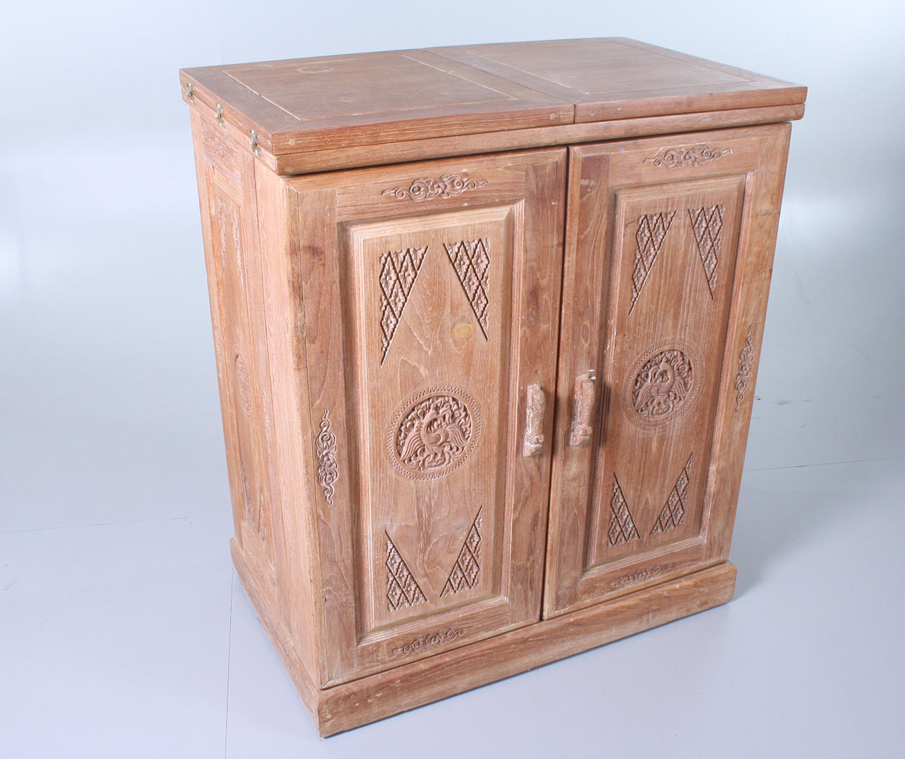 BARSKÅP,utfällbart serveringsbord.