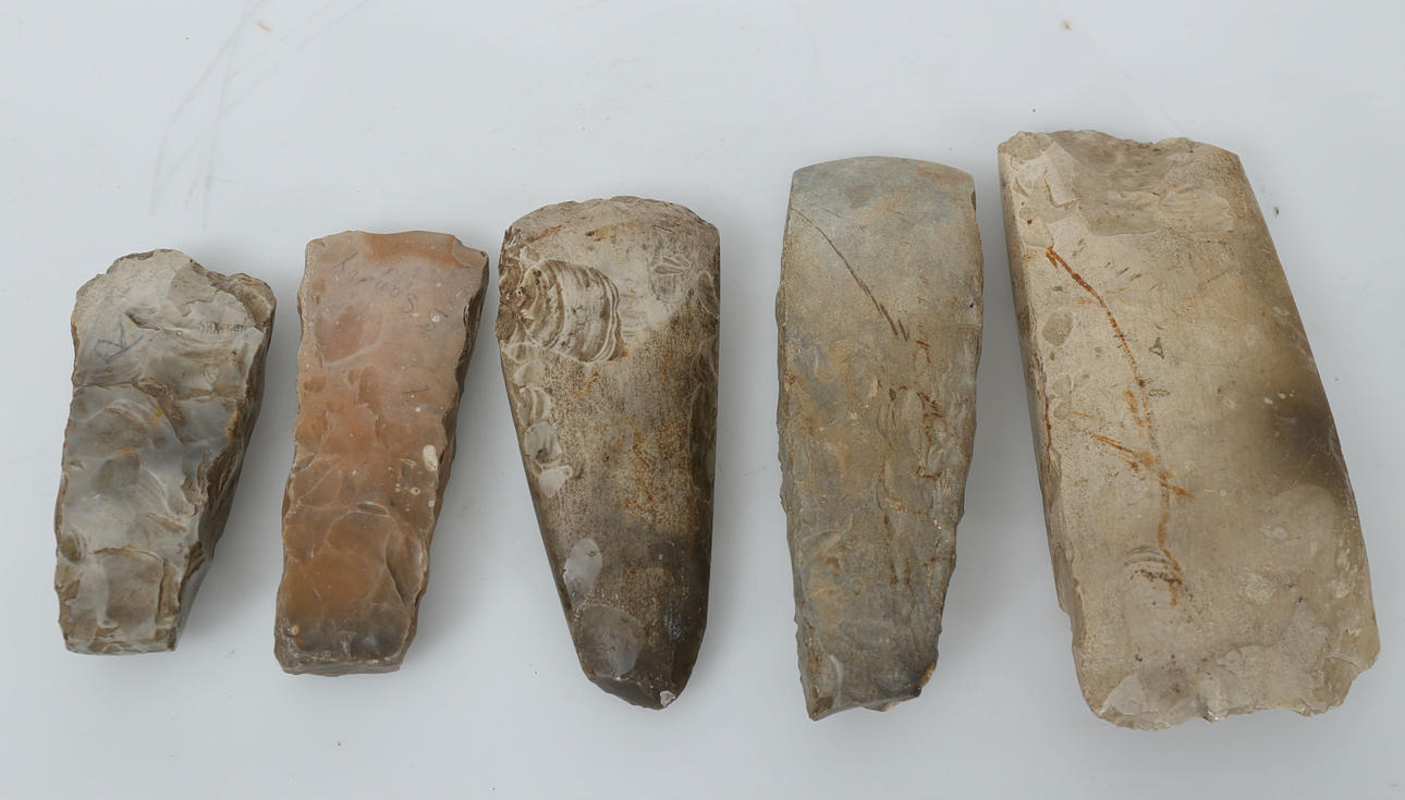 FLINTYXOR, stenåldern, 5 stycken, Södra Sandby och Trolleholm, Skåne.