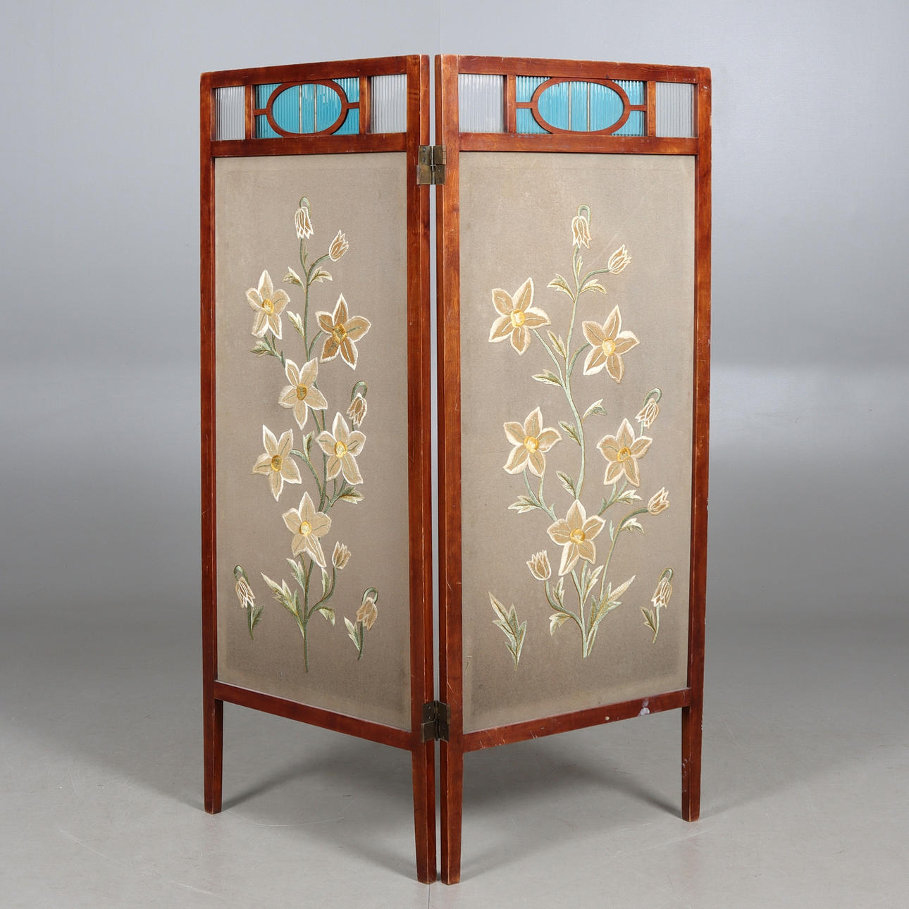 VIKSKÄRM, 2 sektioner, 1920/30-tal.