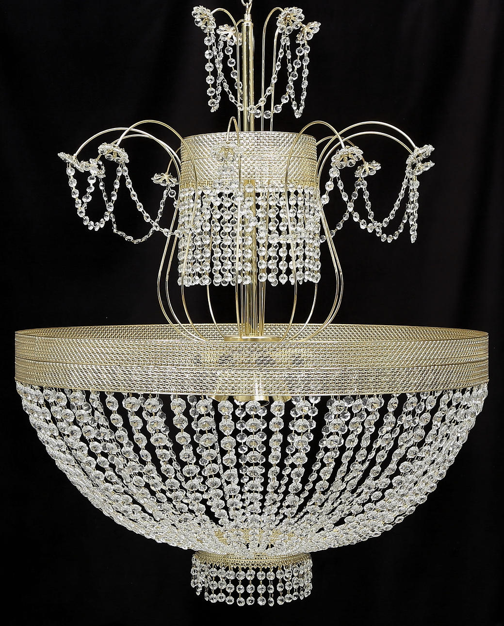 TAKKRONA, 1900-talets andra hälft, höjd ca. 90 cm.