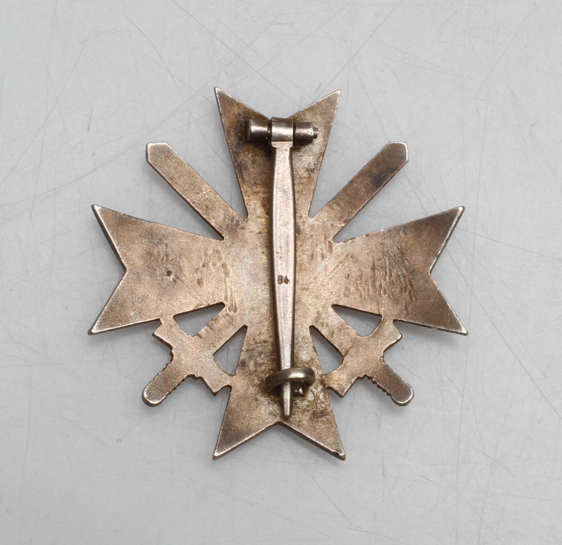 MEDALJ, "War Merit Cross", med svärd, Tyskland.