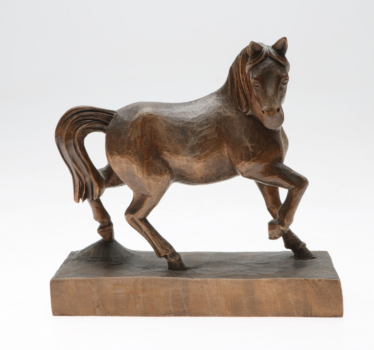 FIGURIN, häst, handsnidad, 1900-talets mitt.