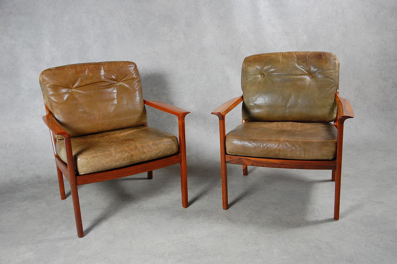 FÅTÖLJER , 1 par, skinn, möjligen Bröderna Andersson, 1960-tal.