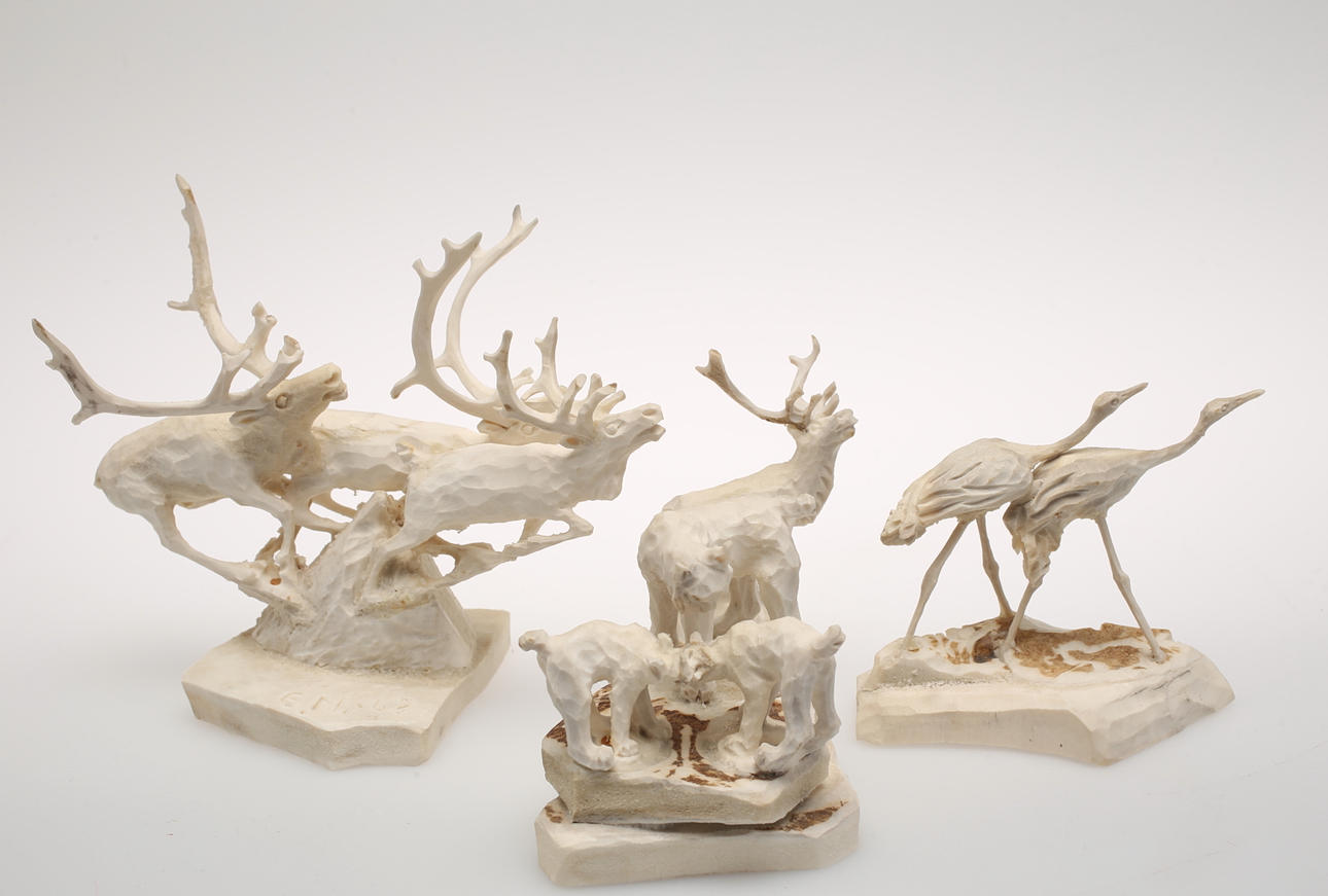 FIGURINER, 4 st, ben märkt EN 68.