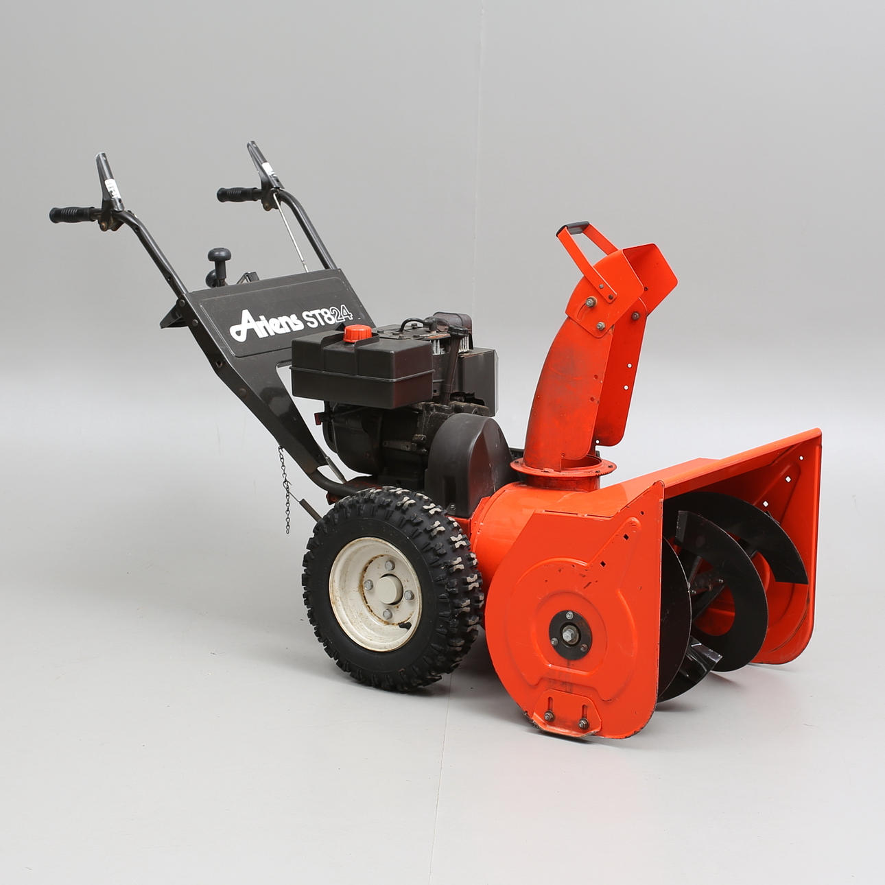 SNÖSLUNGA, Ariens ST824.