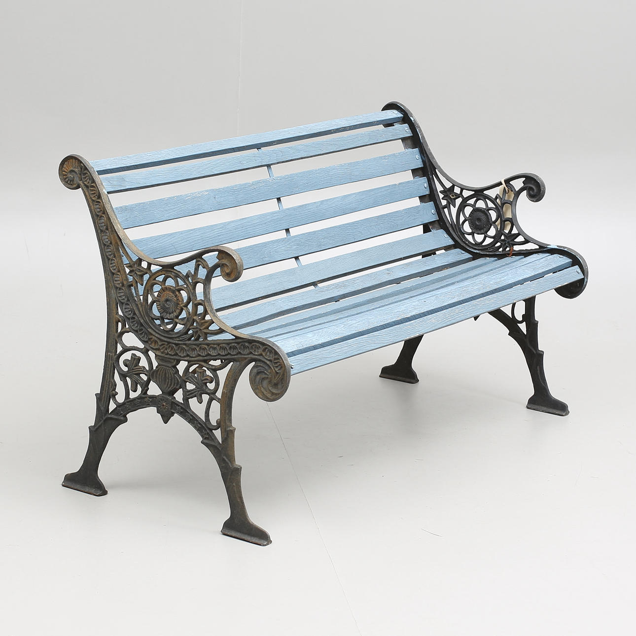 TRÄDGÅRDSSOFFA med gjutjärnsgavlar, 1900-tal.