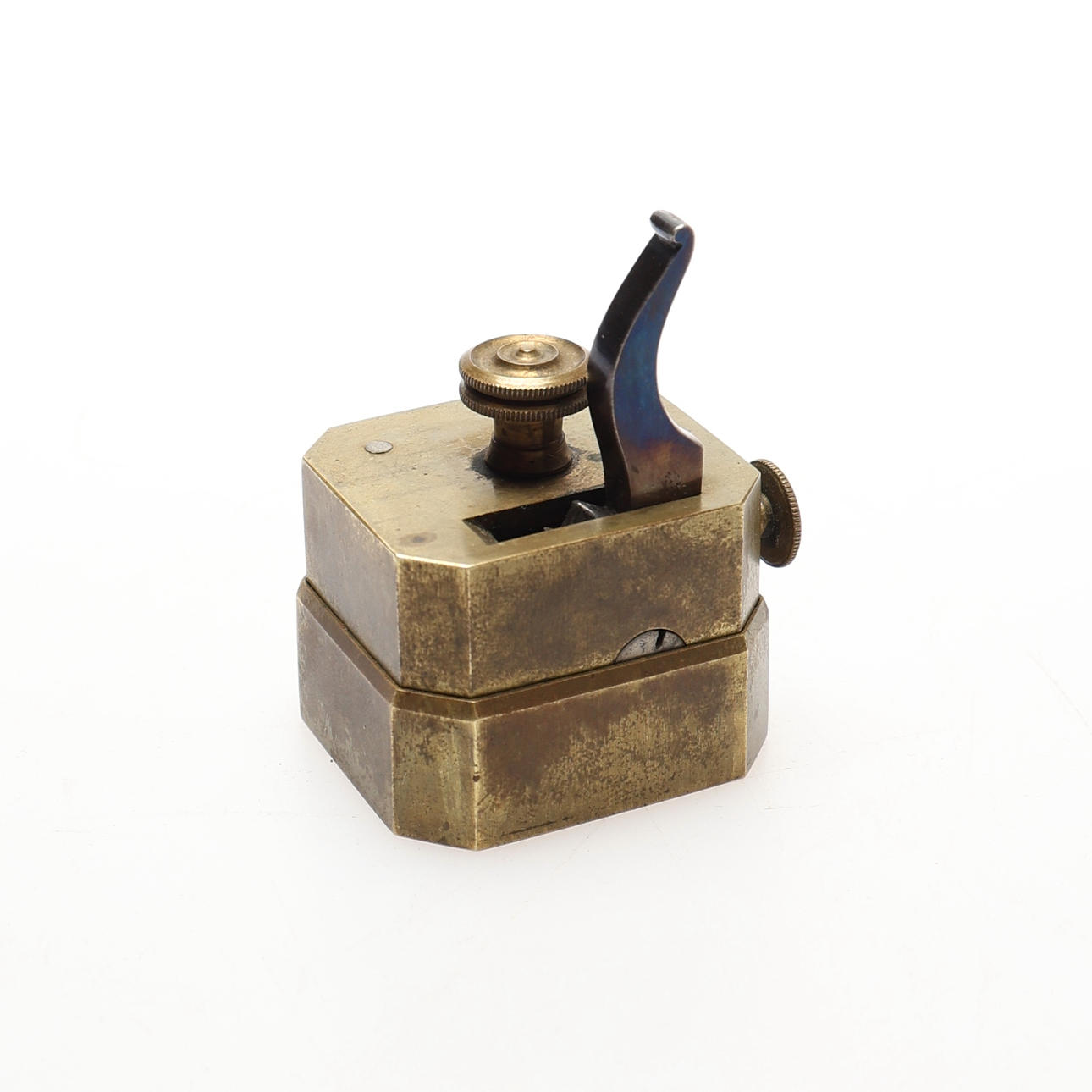 BLOODSUCKER. 19th century, brass.