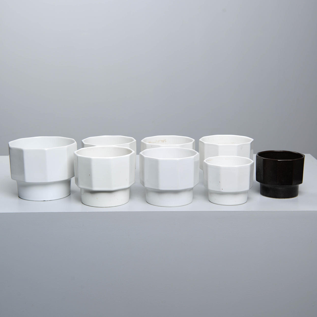 ERIK HENNIX. Outer lining, 8 pcs, “Platina”, Gustavsberg.