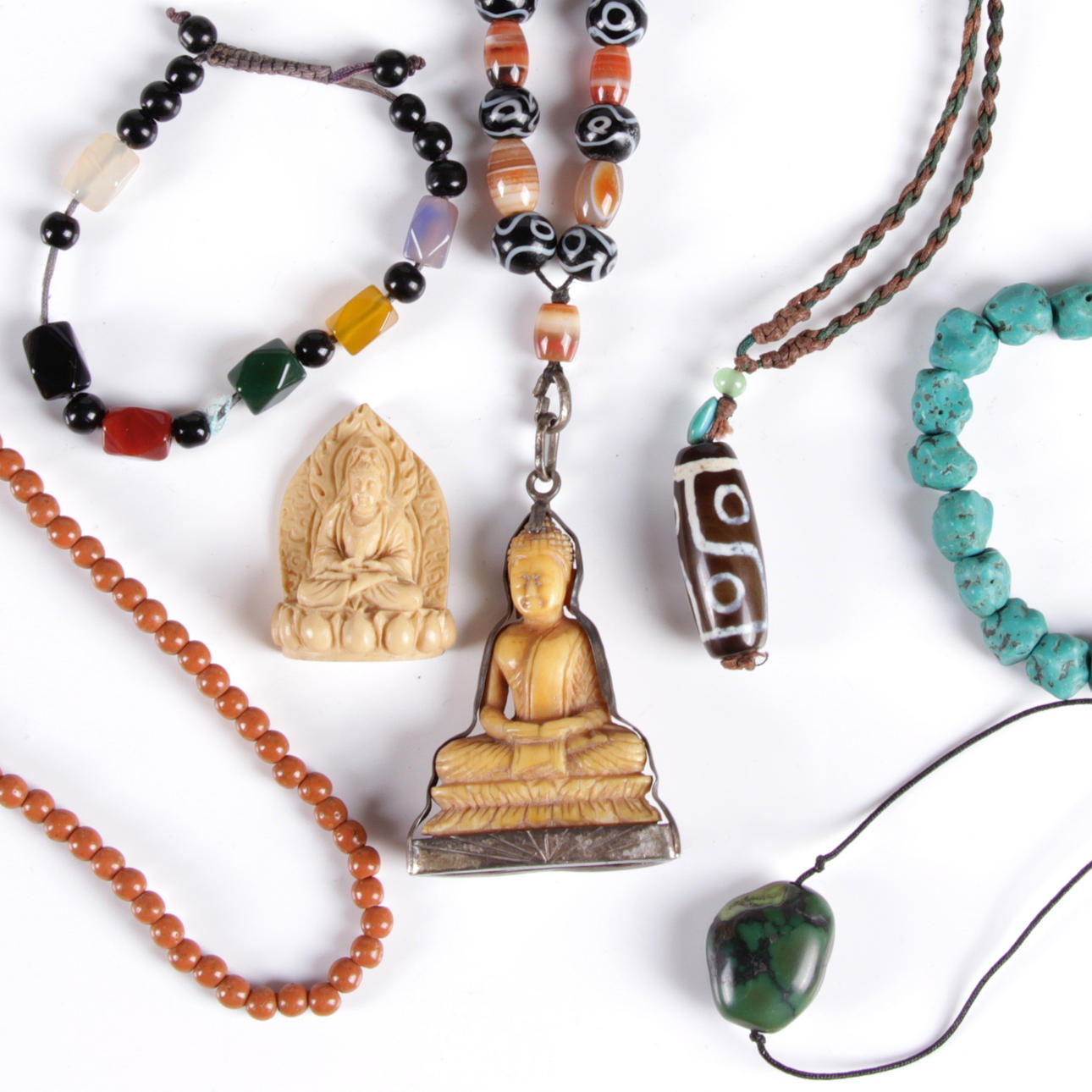 HALSBAND, samt armband, 7 delar, orientaliska, 1900-tal.