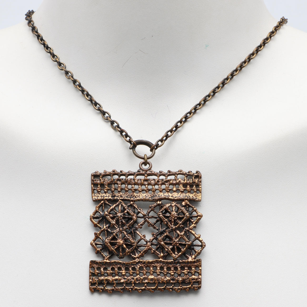 PENTTI SARPANEVA. necklace, bronze, Finland.