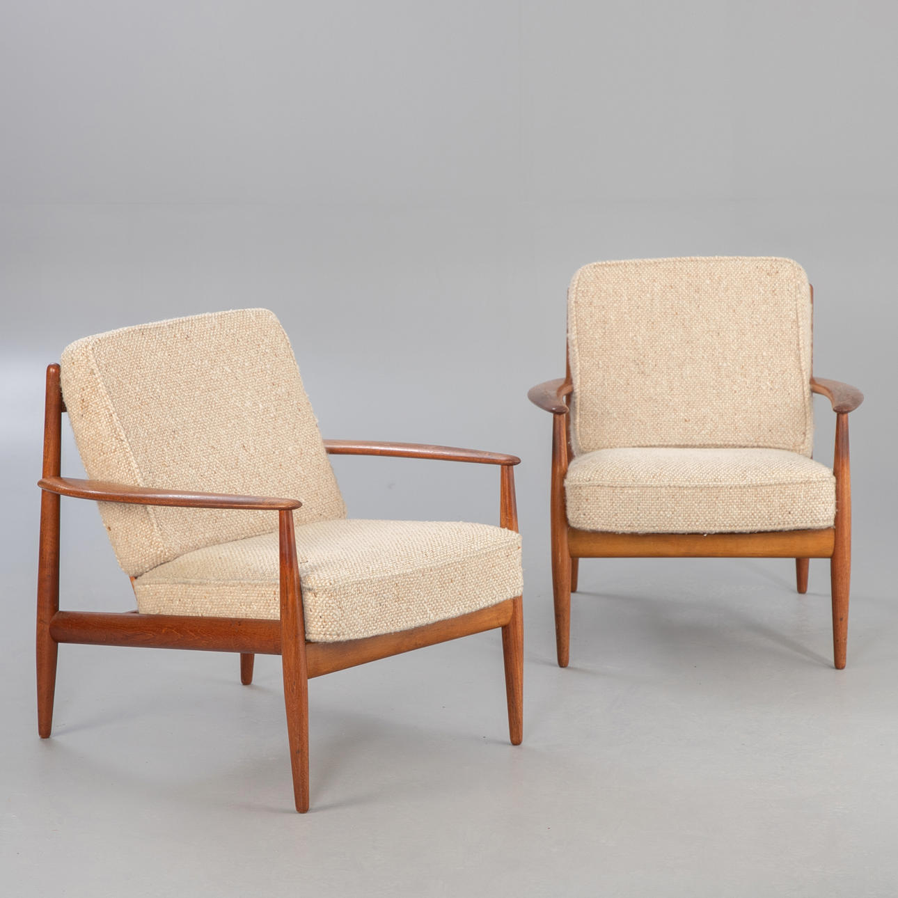 GRETE JALK. 2 fåtöljer, Danmark, 1960-tal (restaurerad).