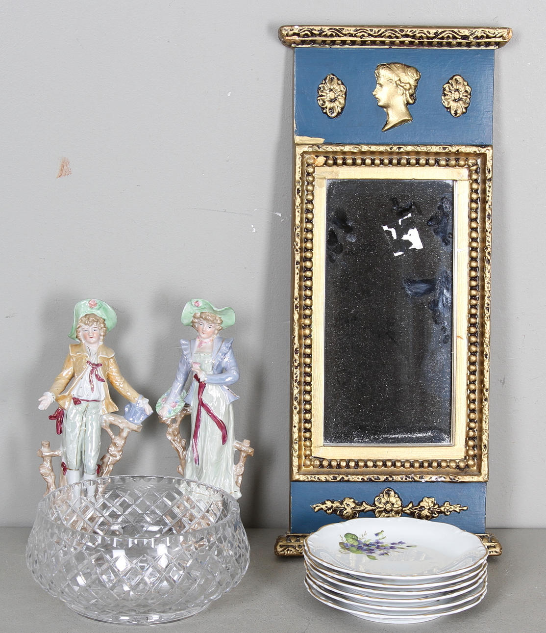 DIVERSE, 10 delar, glas och keramik, SPEGEL, empirestil.