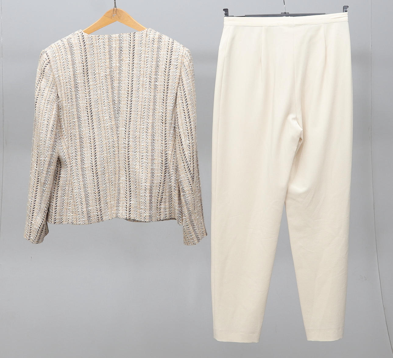 KAVAJ och BYXOR, 2 delar, bl a Comma.