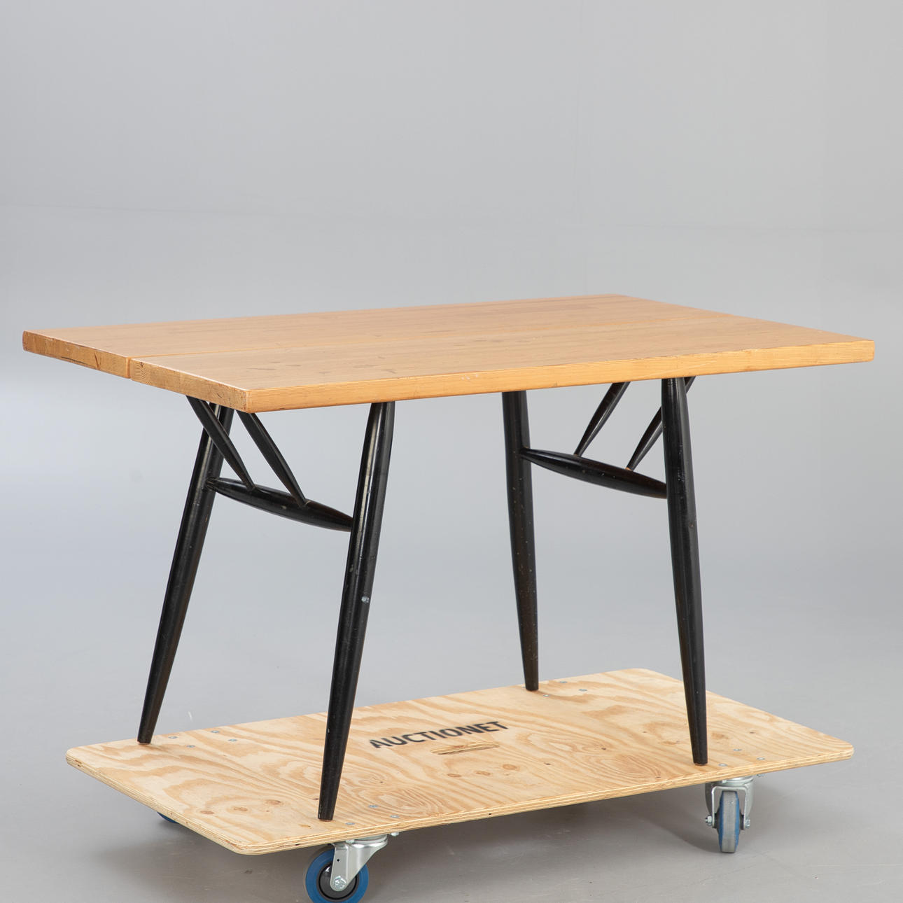 ILMARI TAPIOVAARA. Asko, dining table 'Pirkka'.