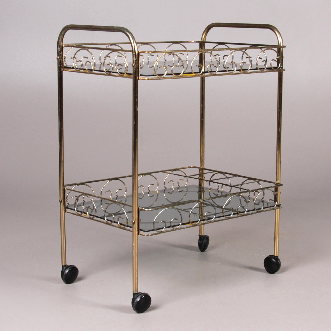 SERVERINGSVAGN, gulmetall och glas, 1900-tal.