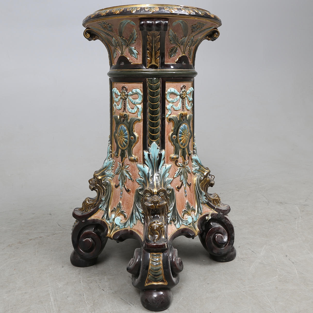 PIEDESTAL, majolika, Rörstrand, omkring 1900.