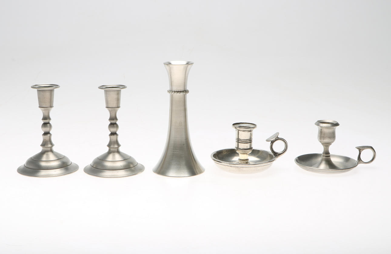 LJUSSTAKAR, 5 st, tenn, bland annat design Sigvard Bernadotte, 1900-tal.