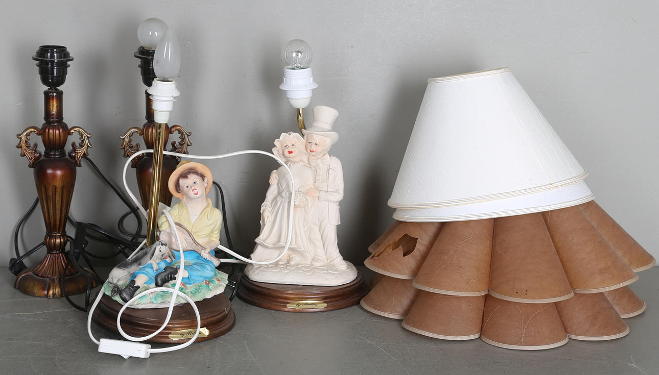 BORDSLAMPOR, 4 st, 1900-talets andra hälft.