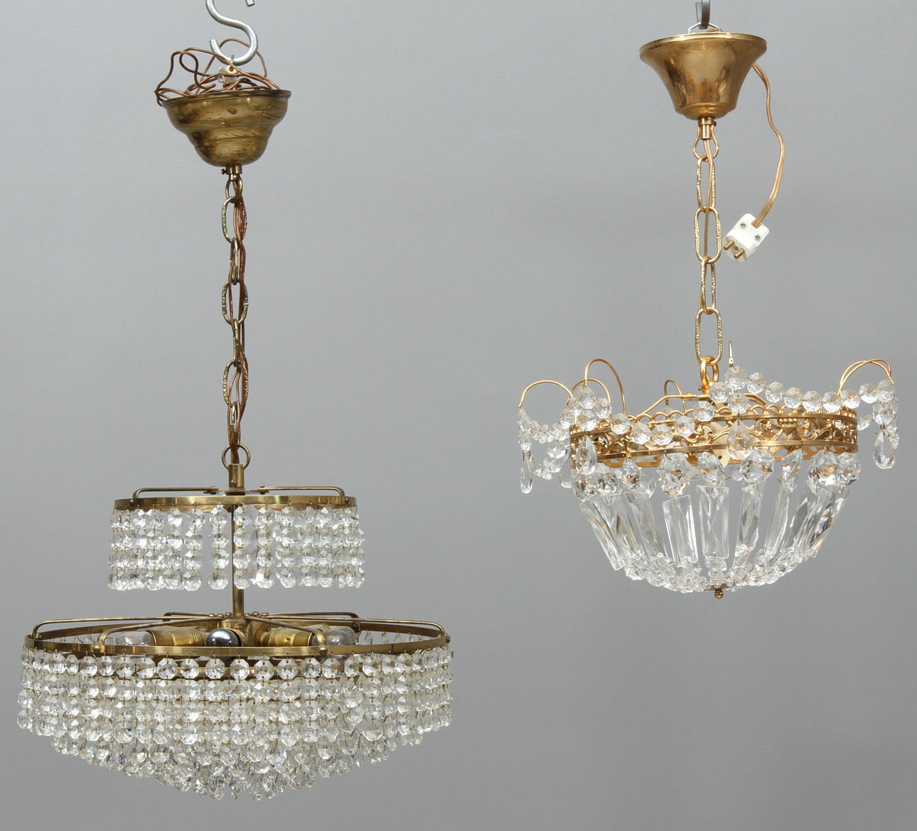 LJUSKRONOR, 2 st, plafondmodeller, 19/2000-tal.