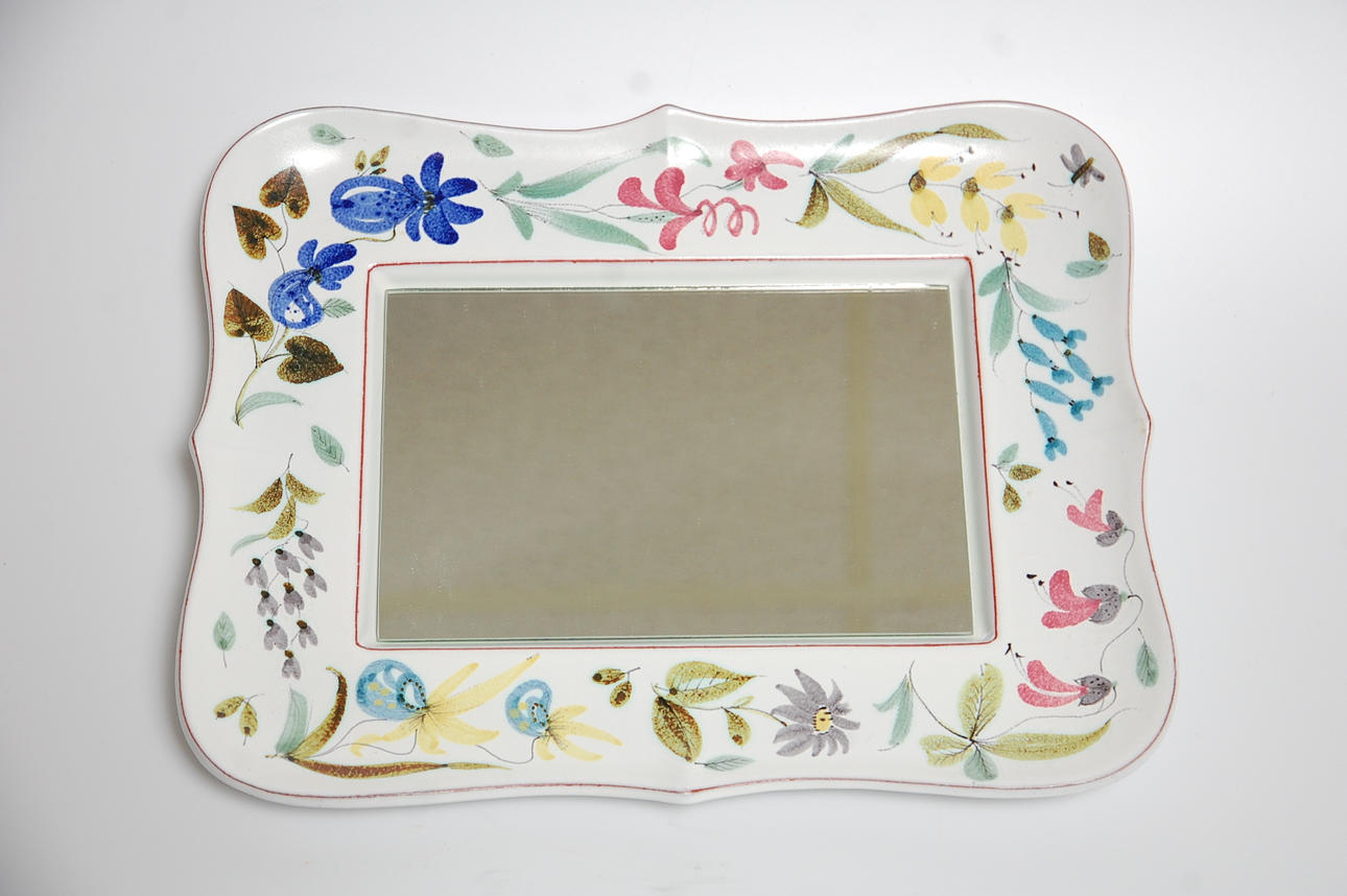 STIG LINDBERG. 1916-1982, spegel, signerad med studiohanden.