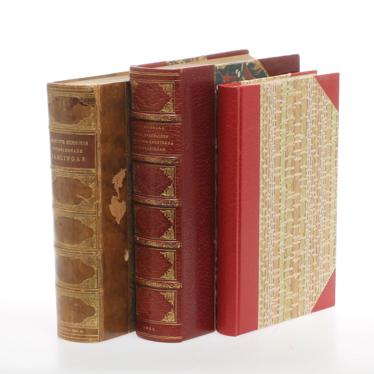 BÖCKER, 3 st, "Christofer Eichhorns efterlemnade samlingar", H.Bukowski, 1890,91, "Kungl. Akademiens för de fria konsterna utställningar 1794-1887, Hultmark,1935, "Katalog över Leufsta Fideikommiss Gravyrsamling", Sirén,1907.