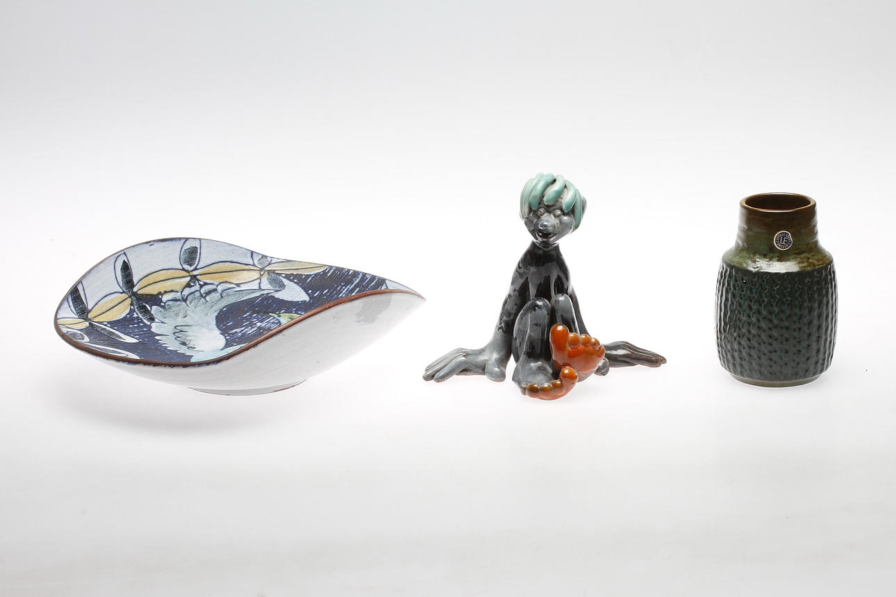 KERAMIK, 3 delar, Tilgmans och Upsala-Ekeby.