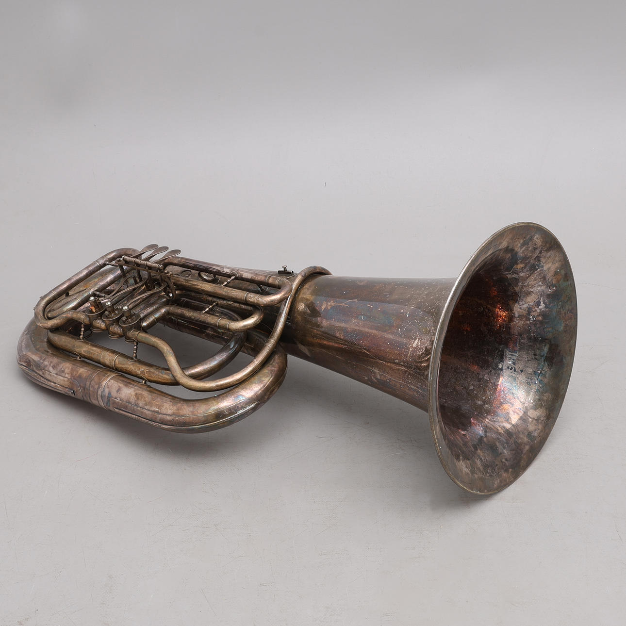 TUBA, MEISTER FRANZ KAISER, REPÚBLICA CHECA.