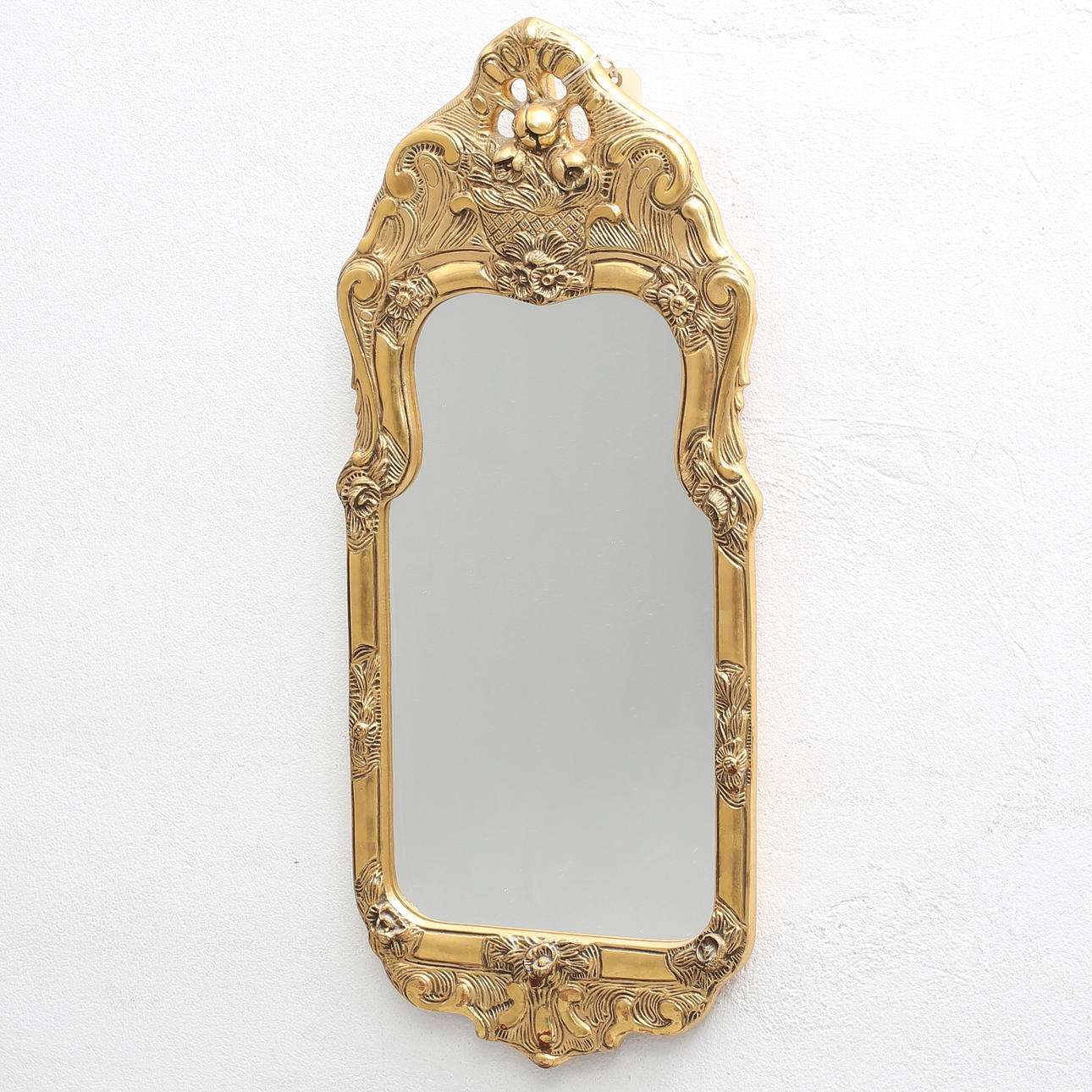 SPEGEL, förgylld, rokokostil, AB Glas & Trä, Hovmantorp, 1900-tal.