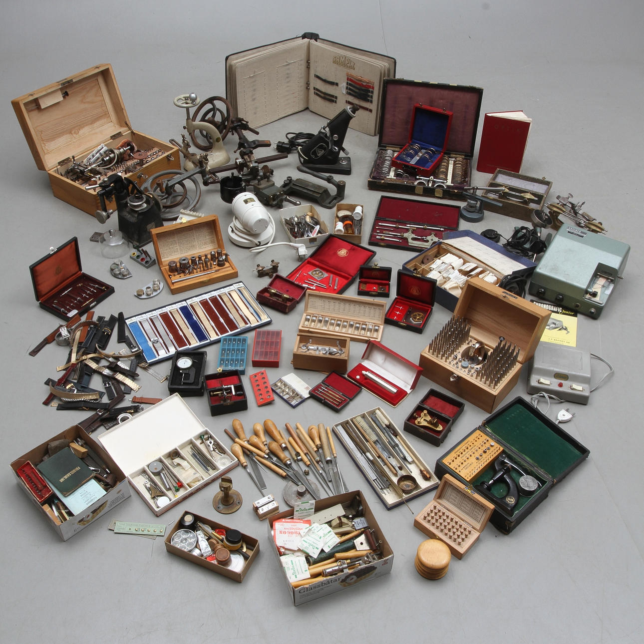 PARTI URMAKARVERKTYG SAMT OPTIK MM.