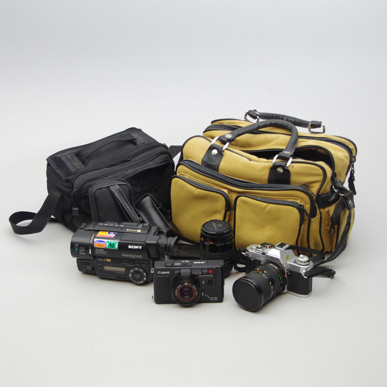 KAMERA, VIDEOKAMERA M.M.