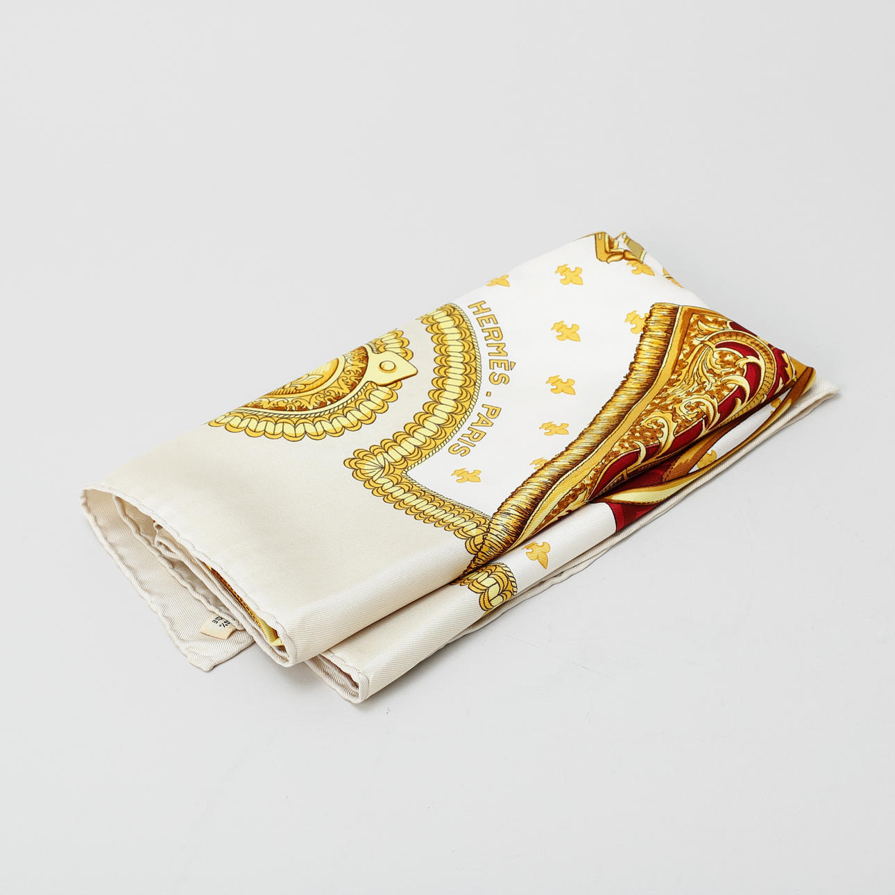 BUFANDA, «Selles à Housse», Hermès.