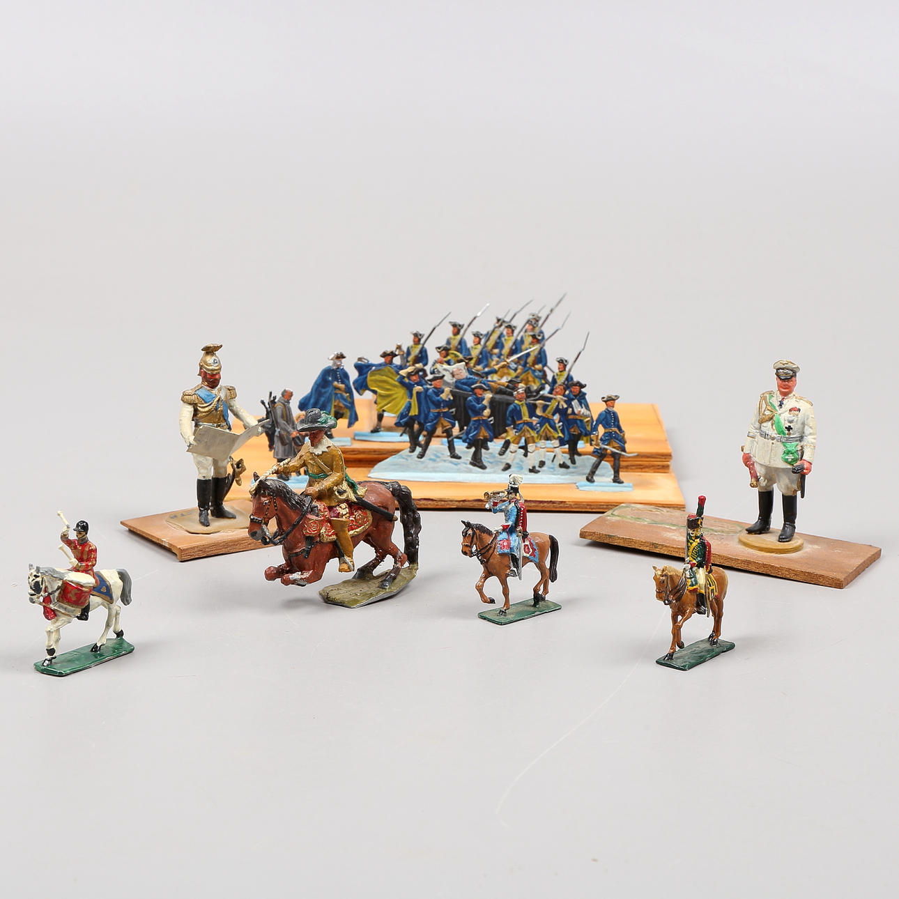 TENNSOLDATER, 1900-talets första hälft.