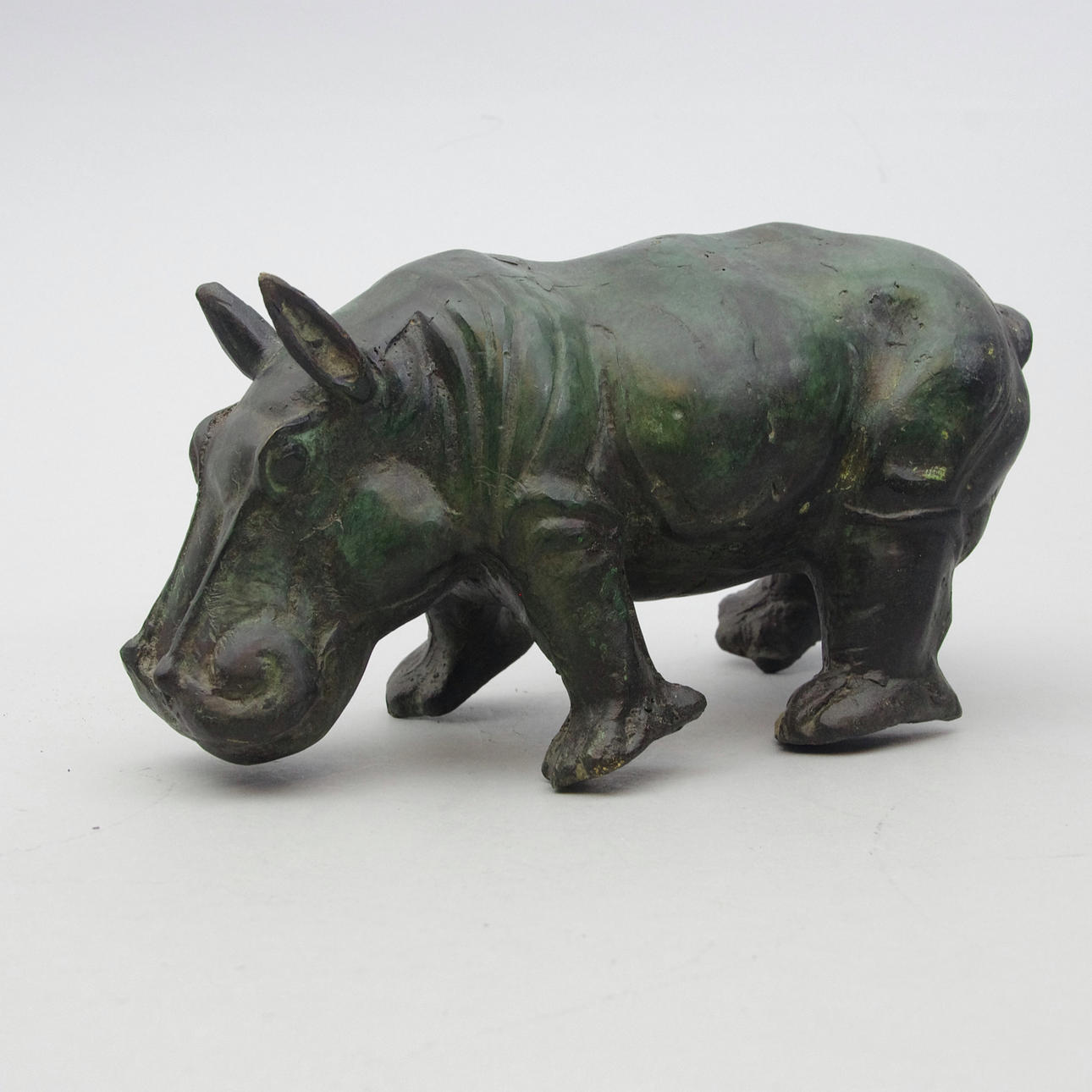 SKULPTUR, flodhäst, brons, samtida.