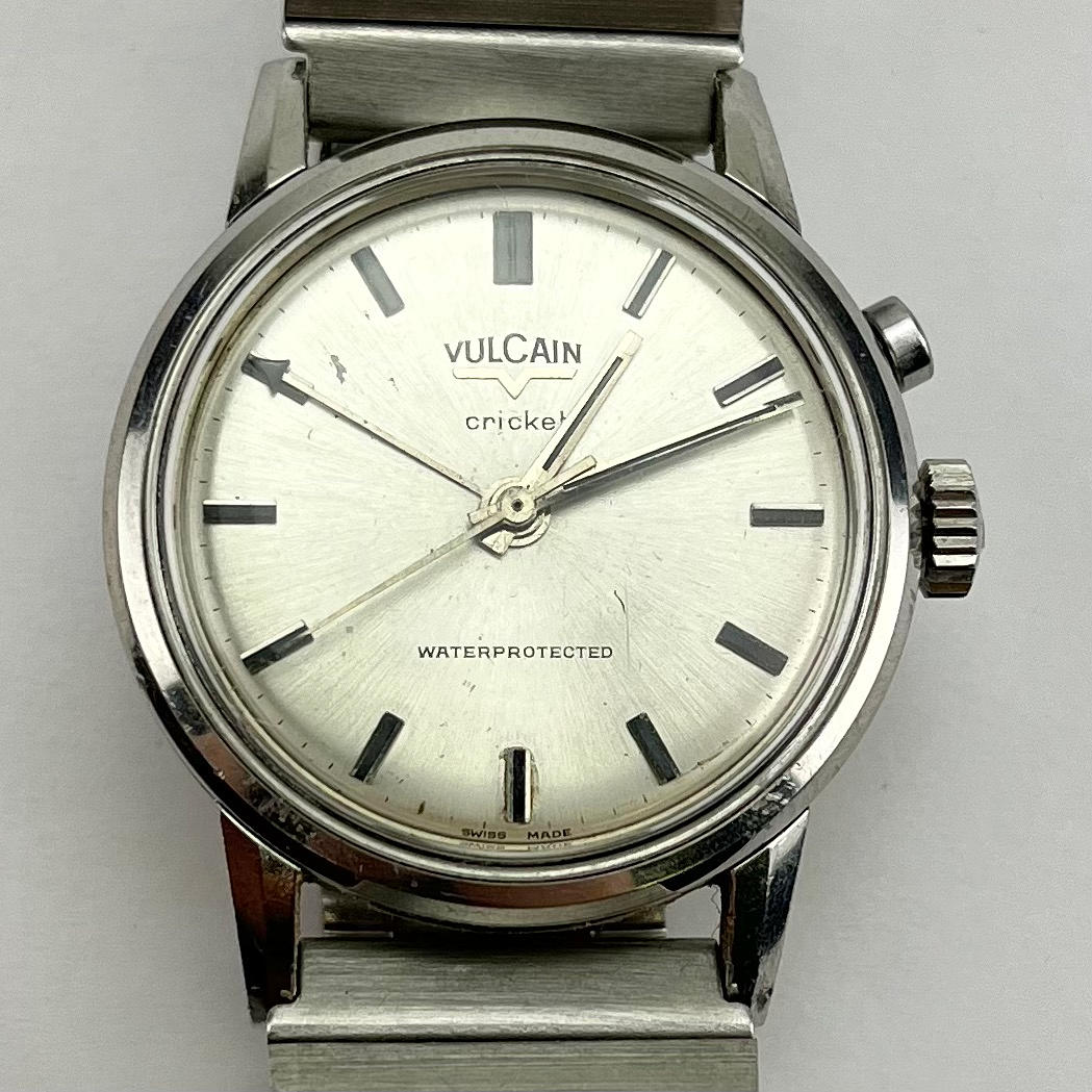 VULCAIN. Wristwatch, Cricket.