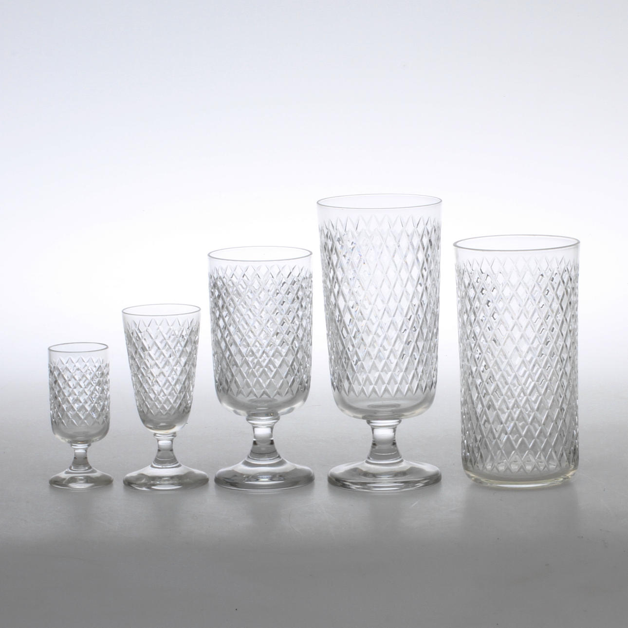 GLASSERVISDELAR, 49 delar, glas, "Citra", Vicke Lindstrand, Kosta.